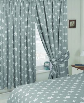 White Star, Grey Curtains 72s
