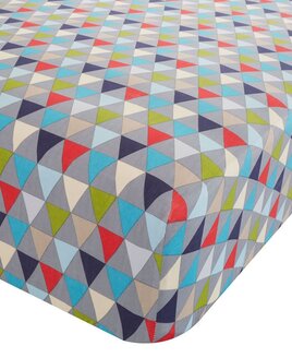 Single Fitted Sheet with Geometric, White, Blue and Red Triangles on a Grey Background