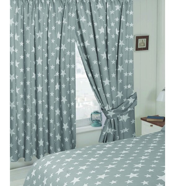 White Star, Grey Curtains 72s
