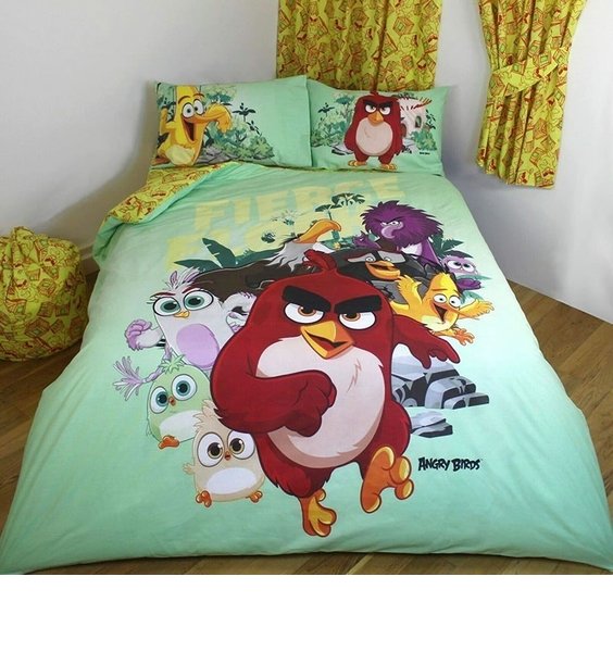 Pale green, Angry Birds themed bedding set. Red, Chuck, Matilda and Bomb. With a yellow and red design reverse.